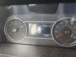 2022 Kia Sorento S - Interior Dashboard With Vehicle Running Image